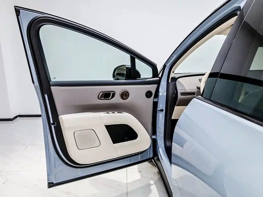 Li Auto Li i8 — миниатюра 9