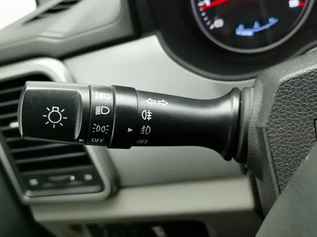 JAC Refine Refine M4 — миниатюра 20