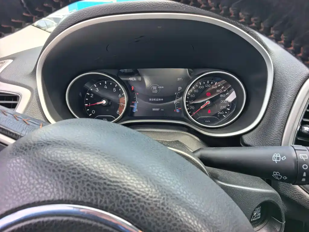 Jeep Compass — миниатюра 13