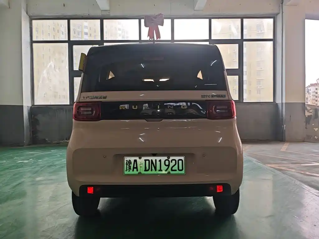 Wuling MINIEV — миниатюра 3
