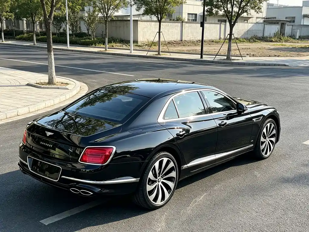 Bentley Flying Spur — миниатюра 2