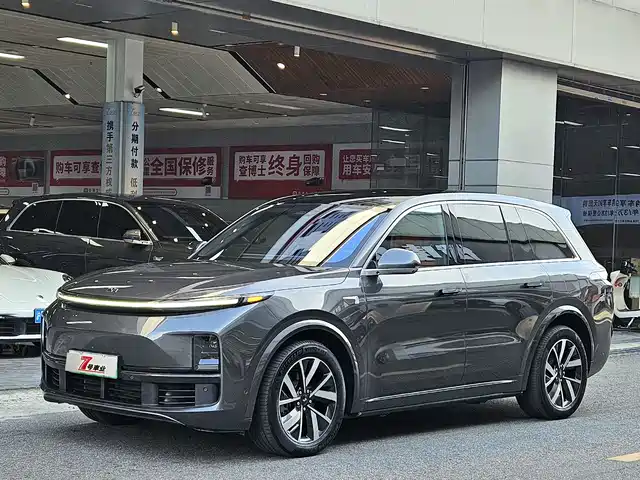 IDEAL CAR IDEAL L8 2023