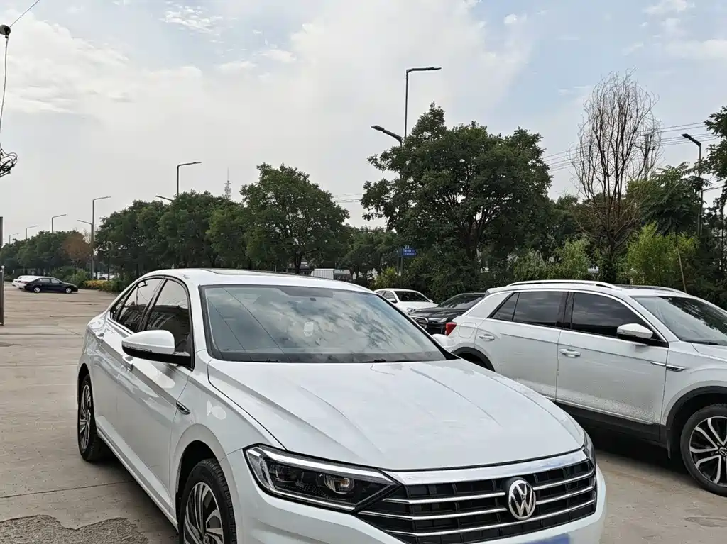 Volkswagen Sagitar 2022 280TSI DSG