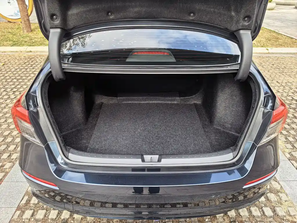 Honda Civic — миниатюра 16