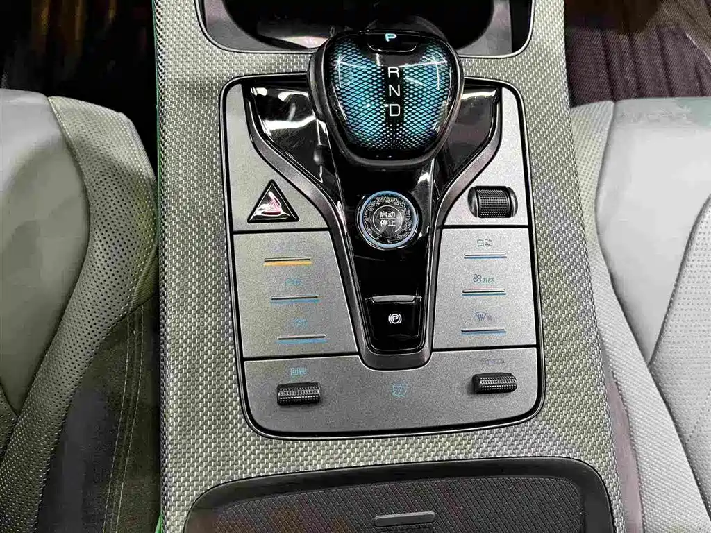 BYD Han — миниатюра 22
