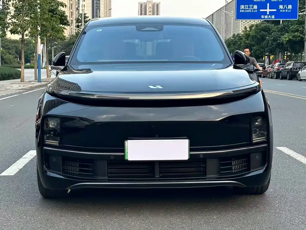 Li Auto Li L8 — миниатюра 2
