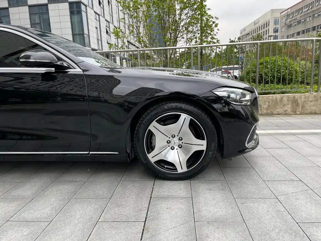 Mercedes-Benz S-Class — миниатюра 23