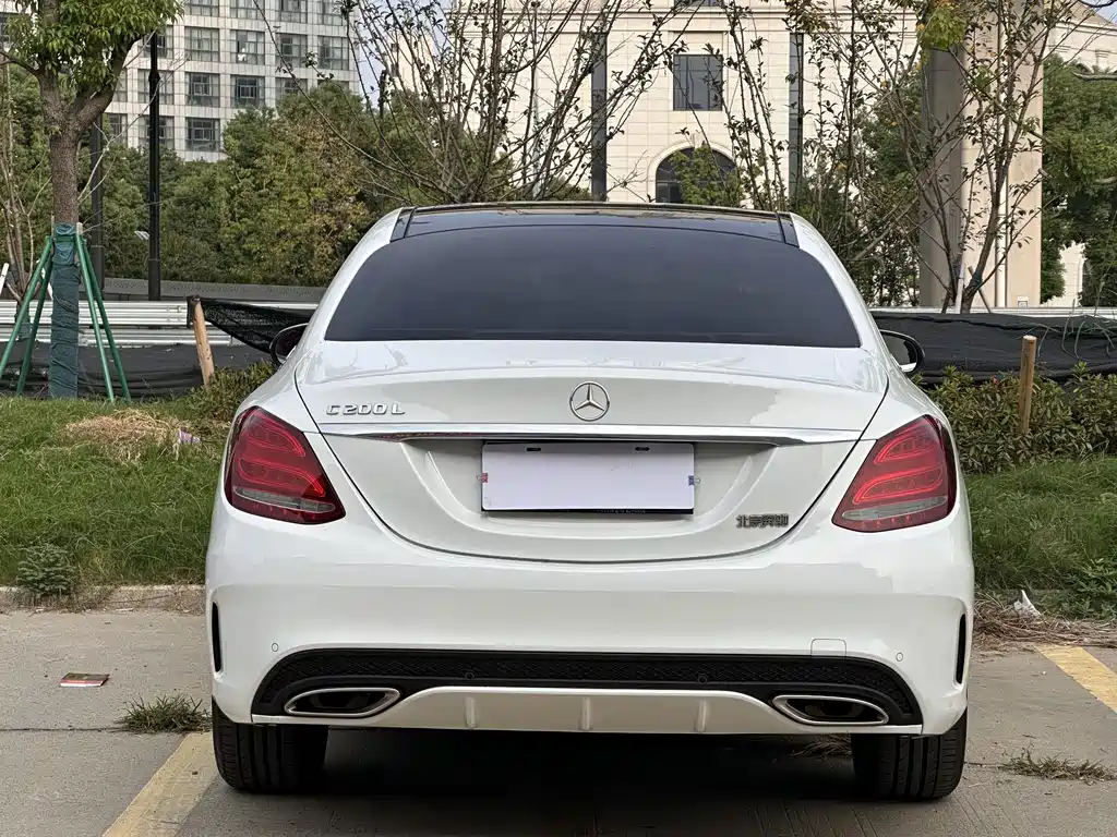 Mercedes-Benz C-Class — миниатюра 8