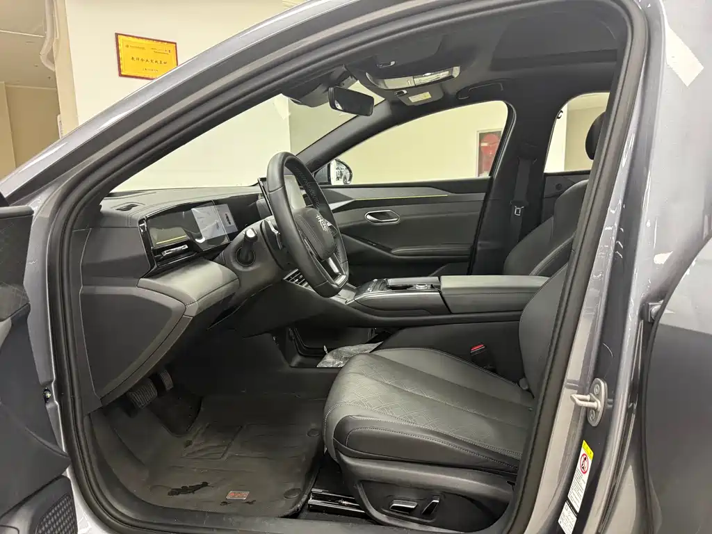 BYD Qin L — миниатюра 12