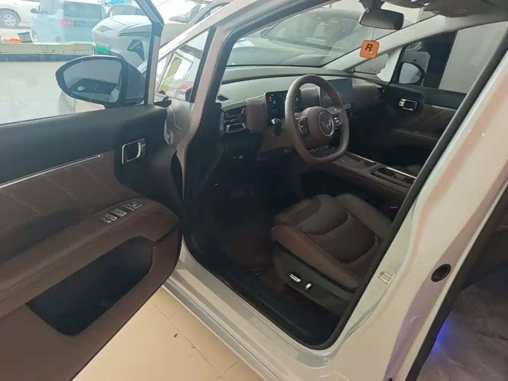 Wuling Xingguang 730 New Energy — миниатюра 16
