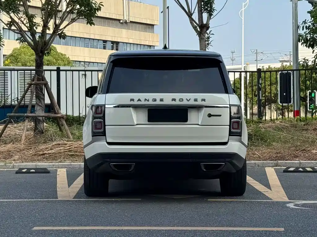 Land Rover Range Rover — миниатюра 3