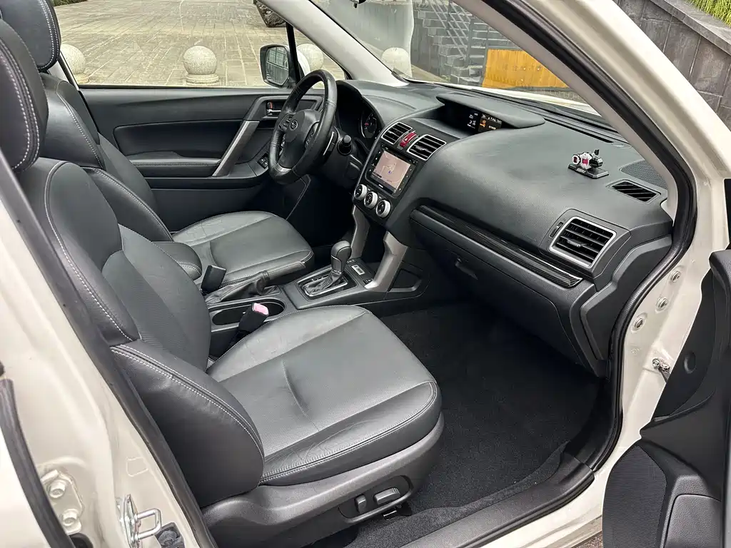 Subaru Forester — миниатюра 28