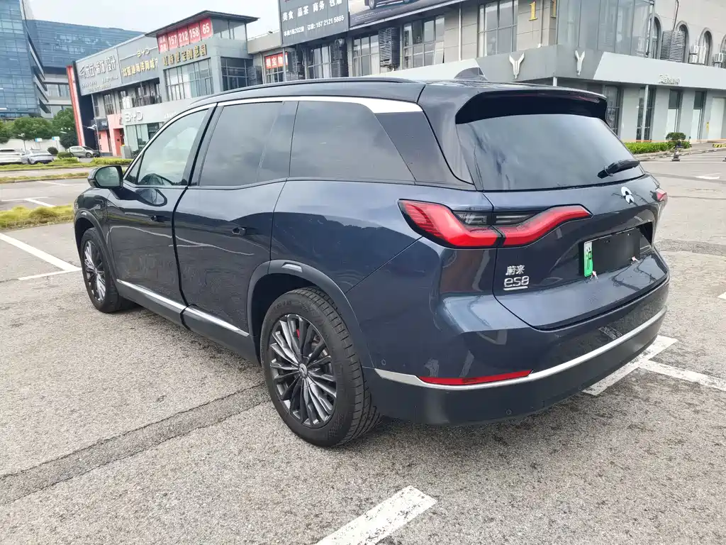 NIO NIO ES8