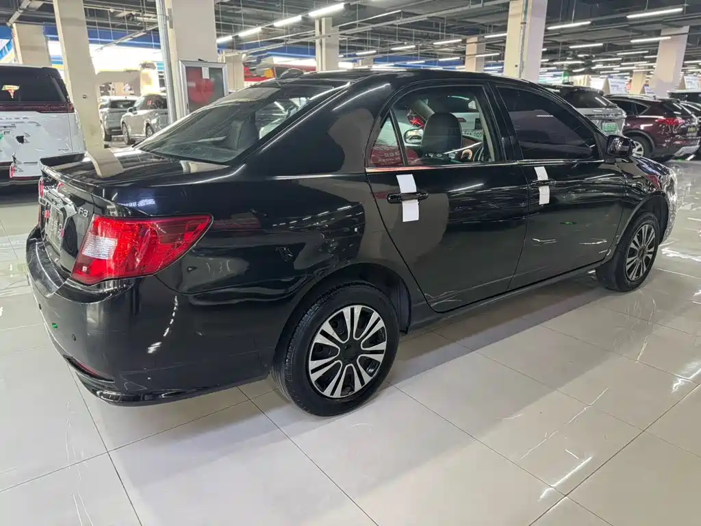 BYD F3 — миниатюра 9