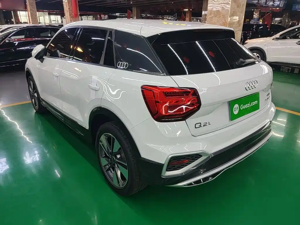 Audi Q2L — миниатюра 5