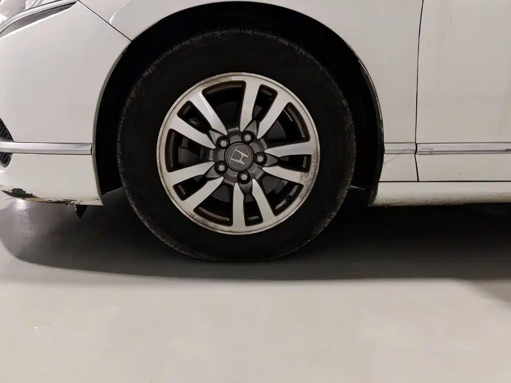 Honda Spirior — миниатюра 8