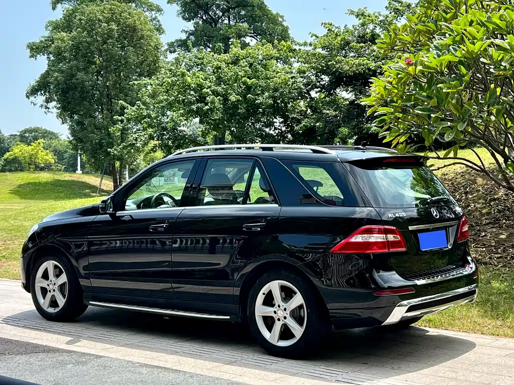Mercedes-Benz M-Class — миниатюра 4