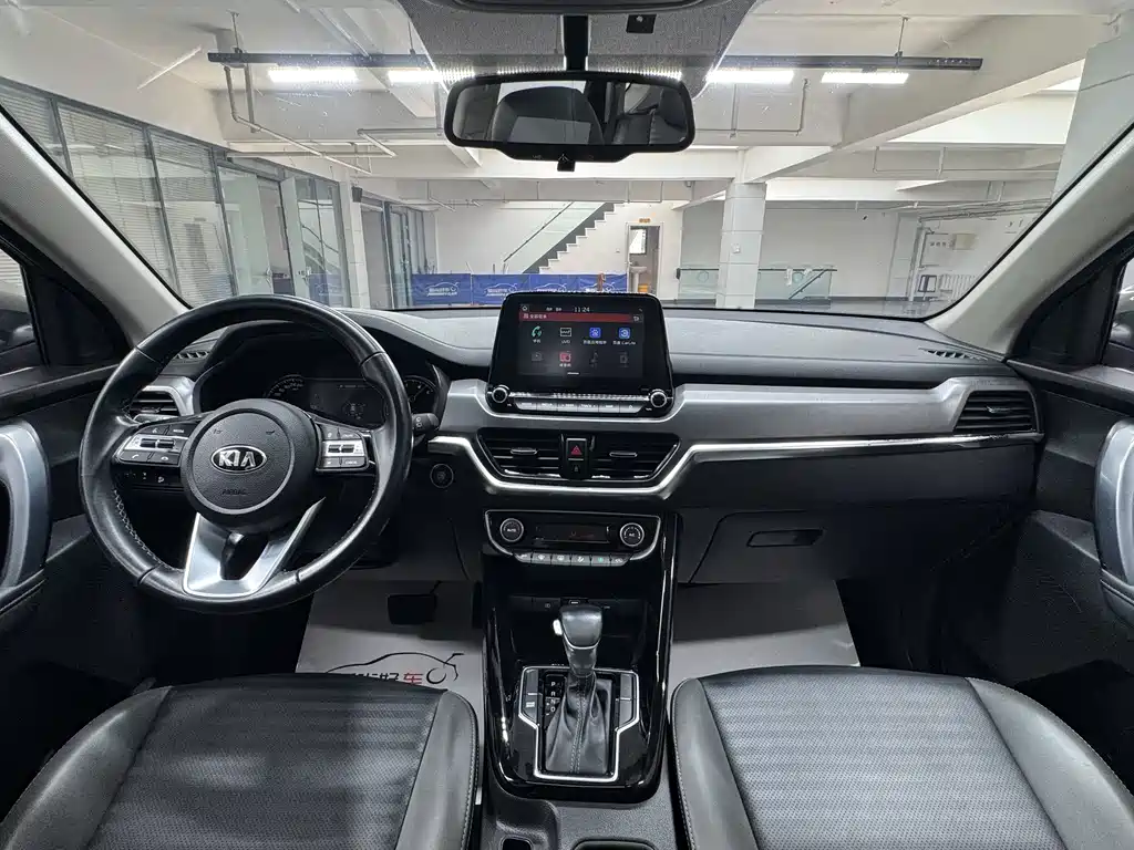Kia Sportage — миниатюра 9