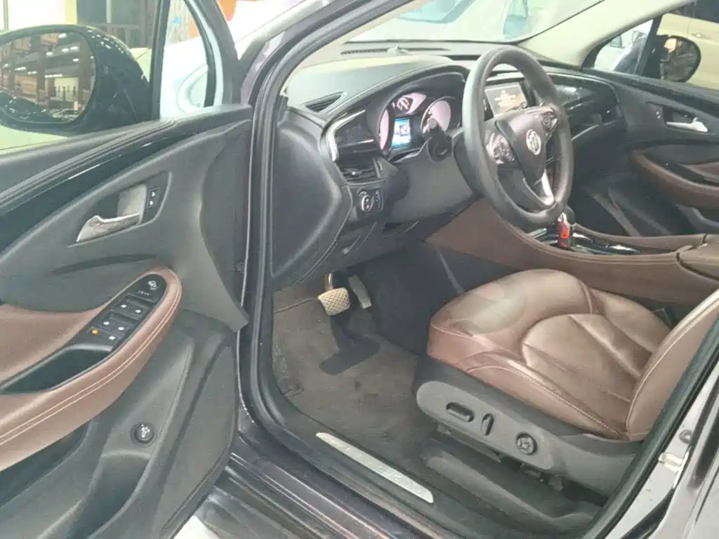 Buick Envision Plus — миниатюра 16