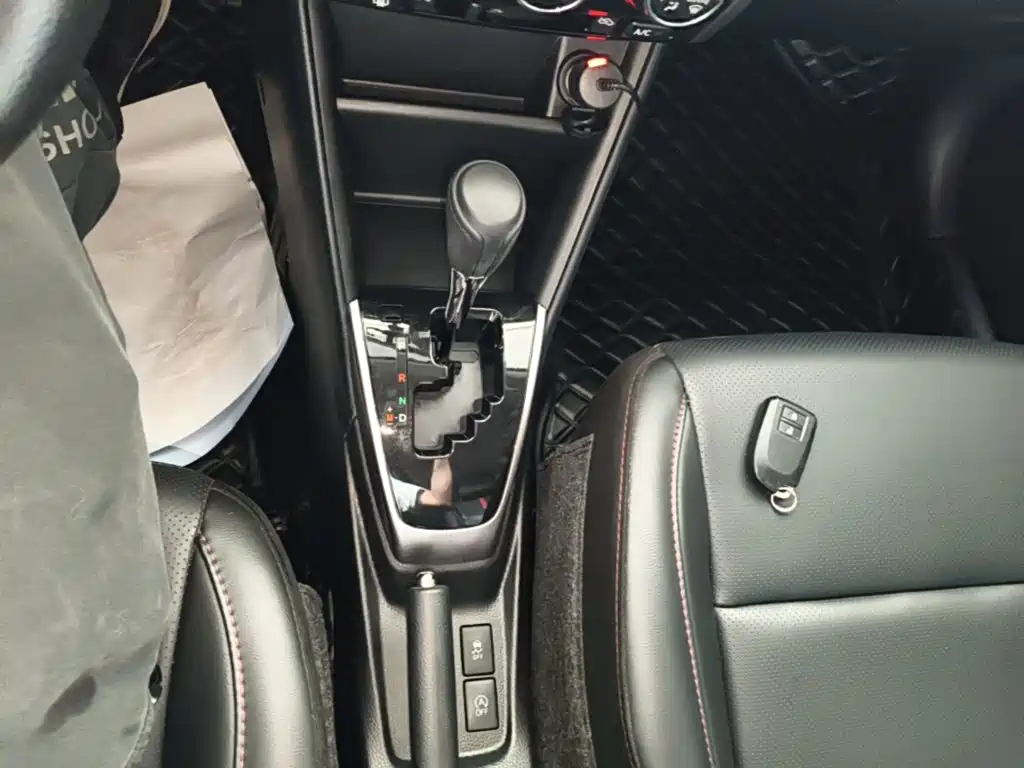 Toyota Yaris L — миниатюра 14