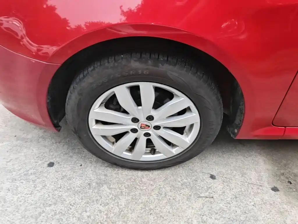 Roewe 350 — миниатюра 25