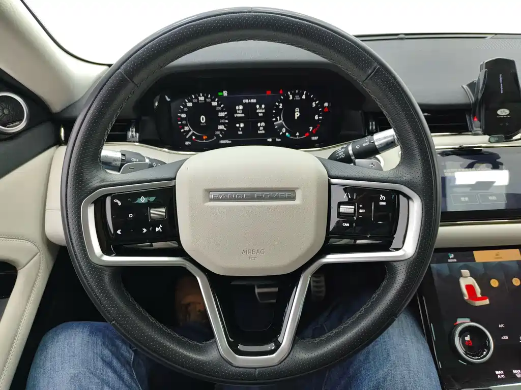 Land Rover Evoque — миниатюра 12