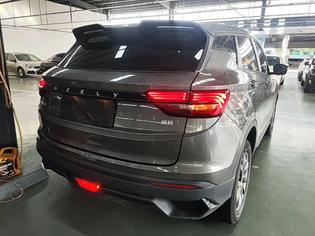 Geely Binyue — миниатюра 7