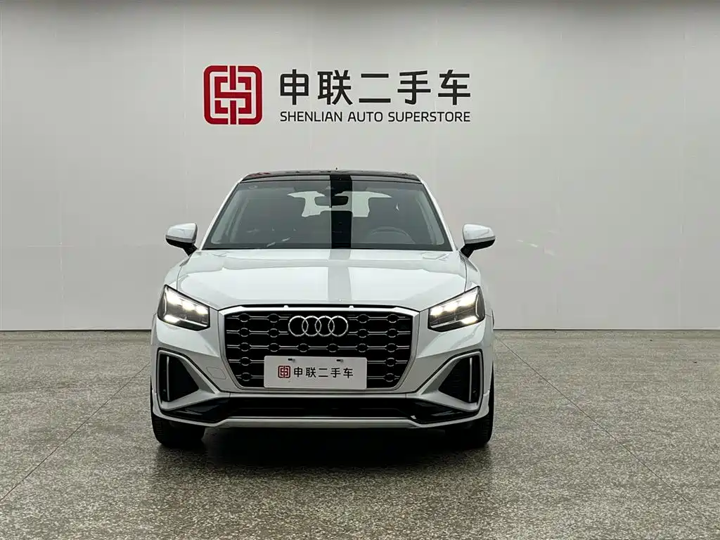 Audi Q2L 2022 35 TFSI Fashion
