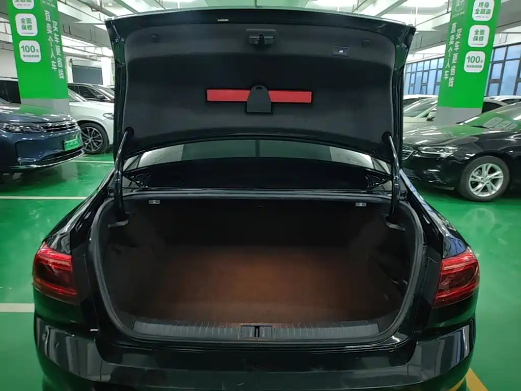 Volkswagen Magotan PHEV — миниатюра 22