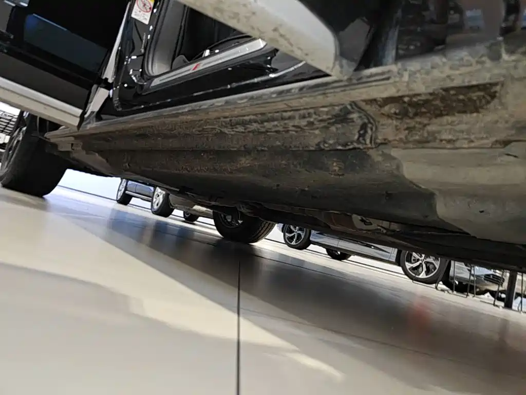 Audi Q5L — миниатюра 21