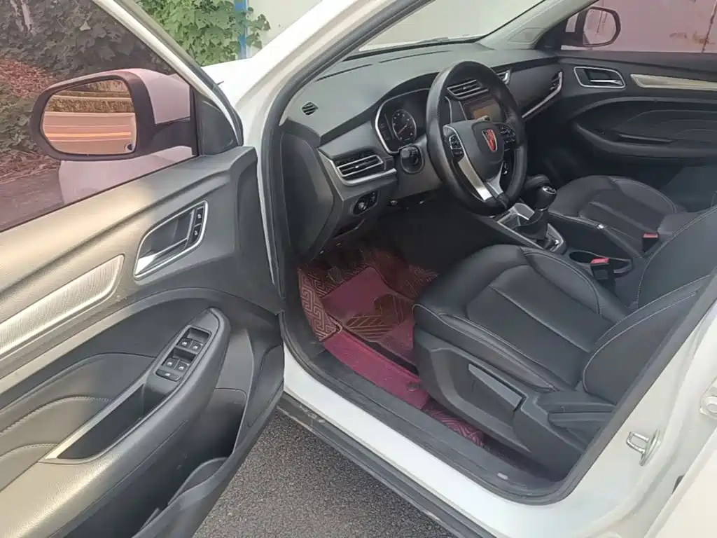 Roewe RX3 — миниатюра 16