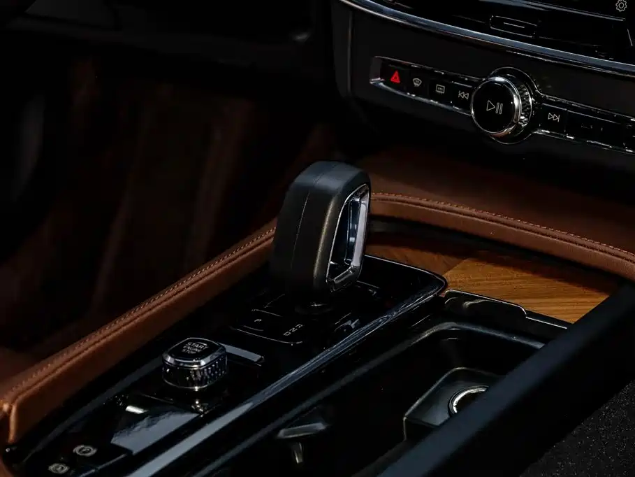 Volvo S90 — миниатюра 14