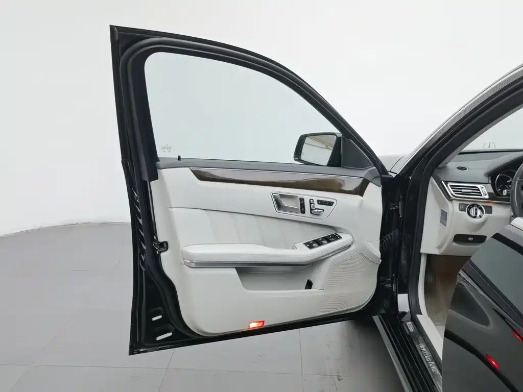 Mercedes-Benz E-Class E 2015 E 320 L 4MATIC