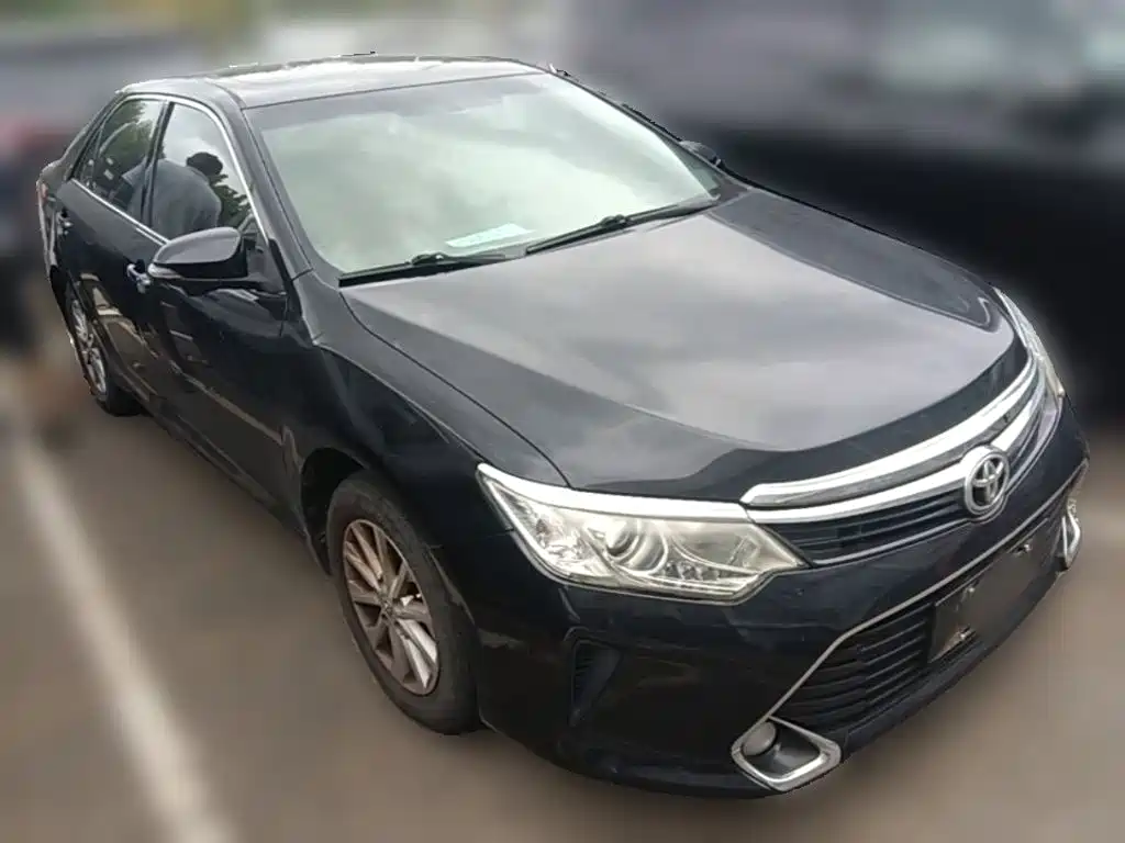 Toyota Camry — миниатюра 6