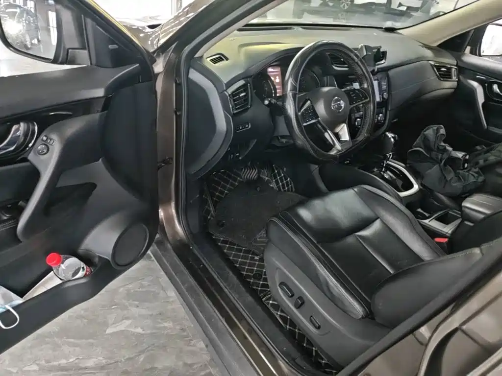 Nissan X-Trail — миниатюра 16