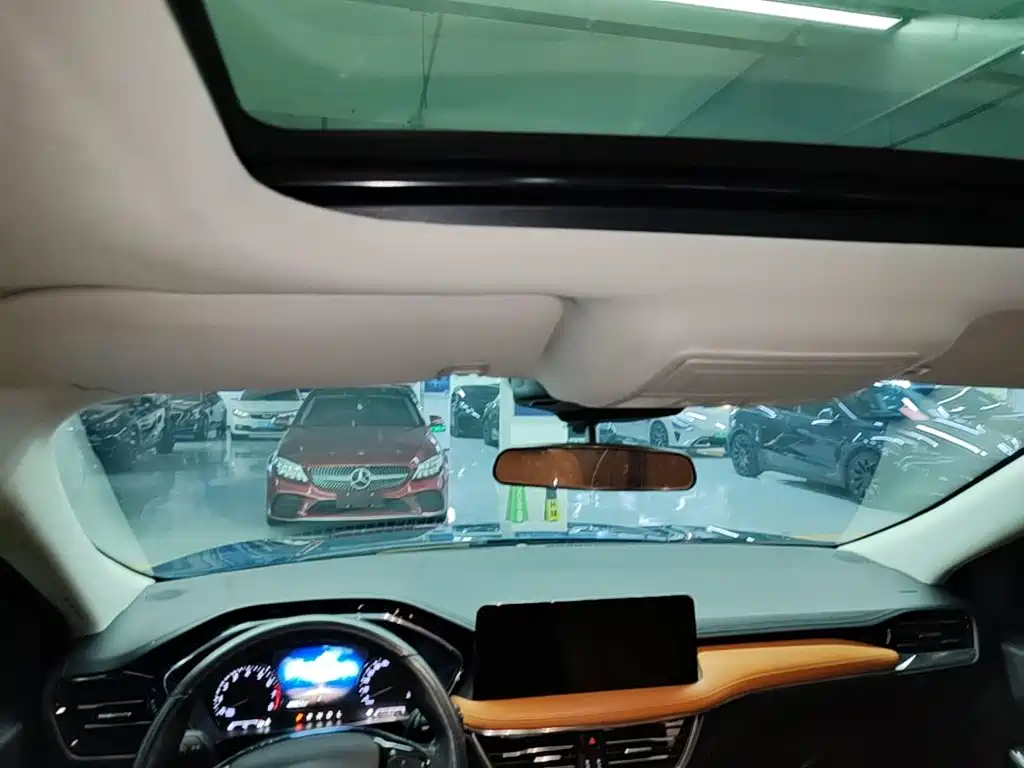 Ford Escape — миниатюра 18
