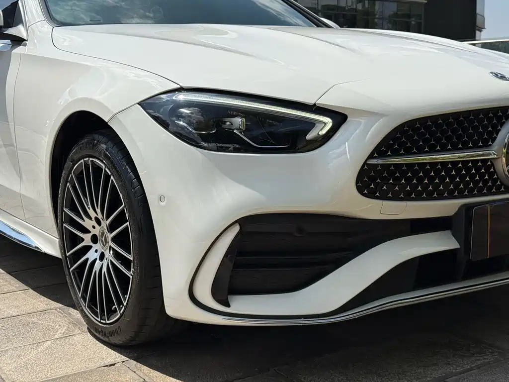 Mercedes-Benz C-Class — миниатюра 25