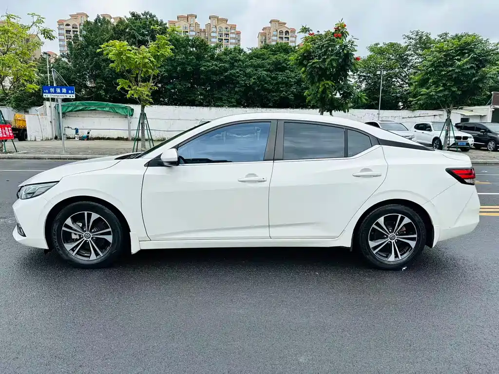 Nissan Sylphy - фото 5