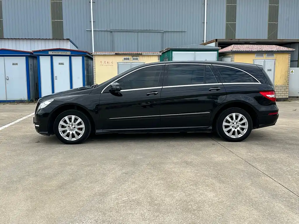 Mercedes-Benz R-Class — миниатюра 13