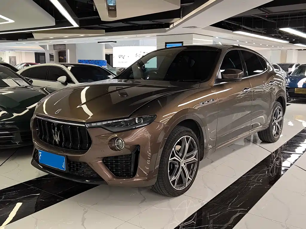 Купить Maserati Levante