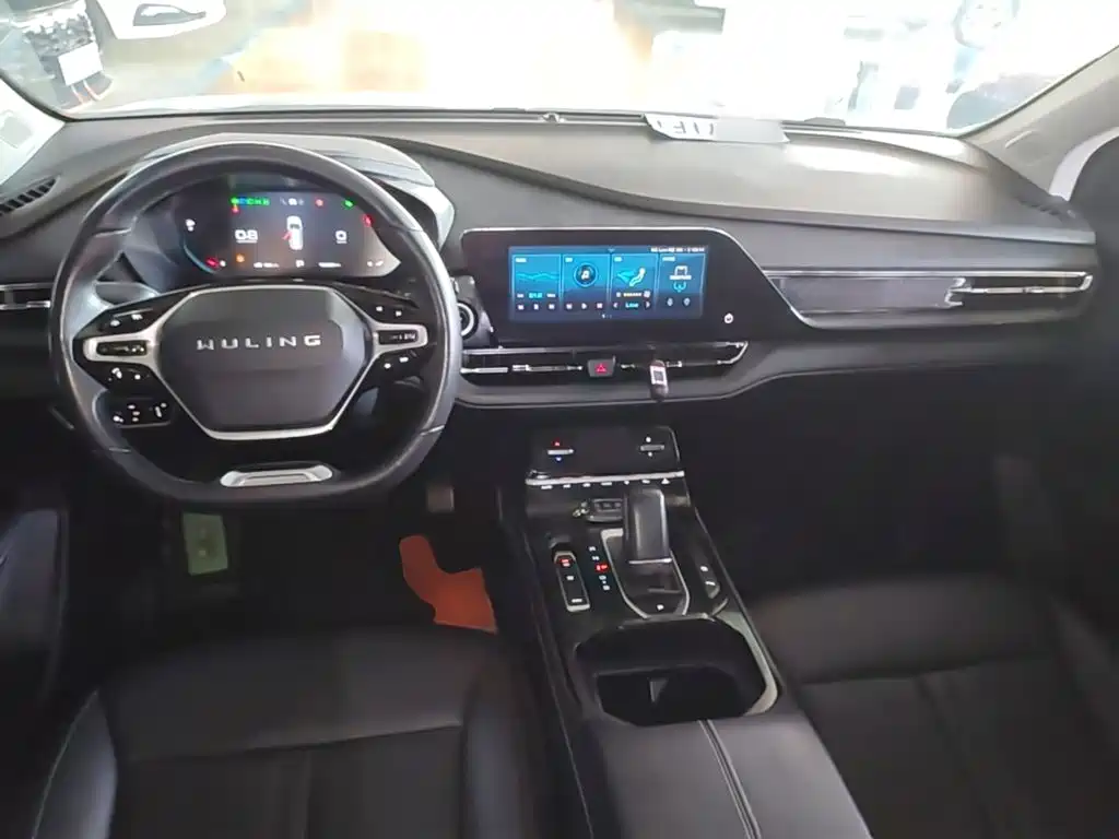 Wuling Victory — миниатюра 10