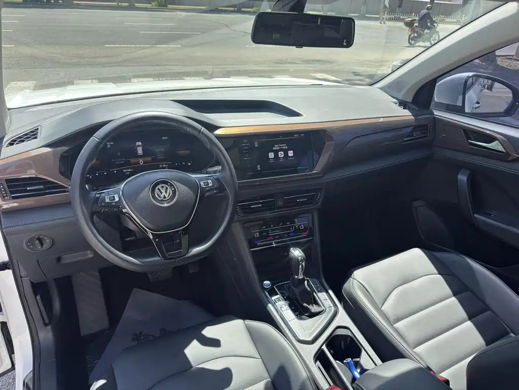 Volkswagen Tharu 2022 280TSI Comfort