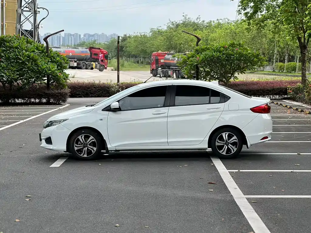 Honda City 1.5L CVT Comfort Edition, фото 5