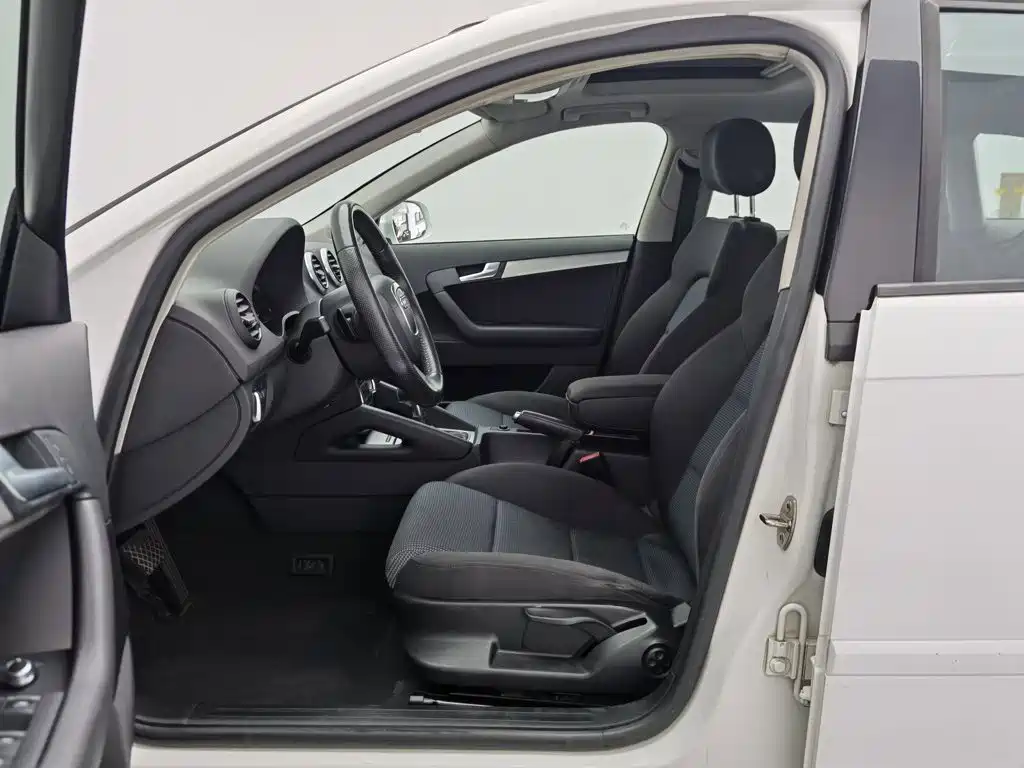 Audi A3 (Import) — миниатюра 10