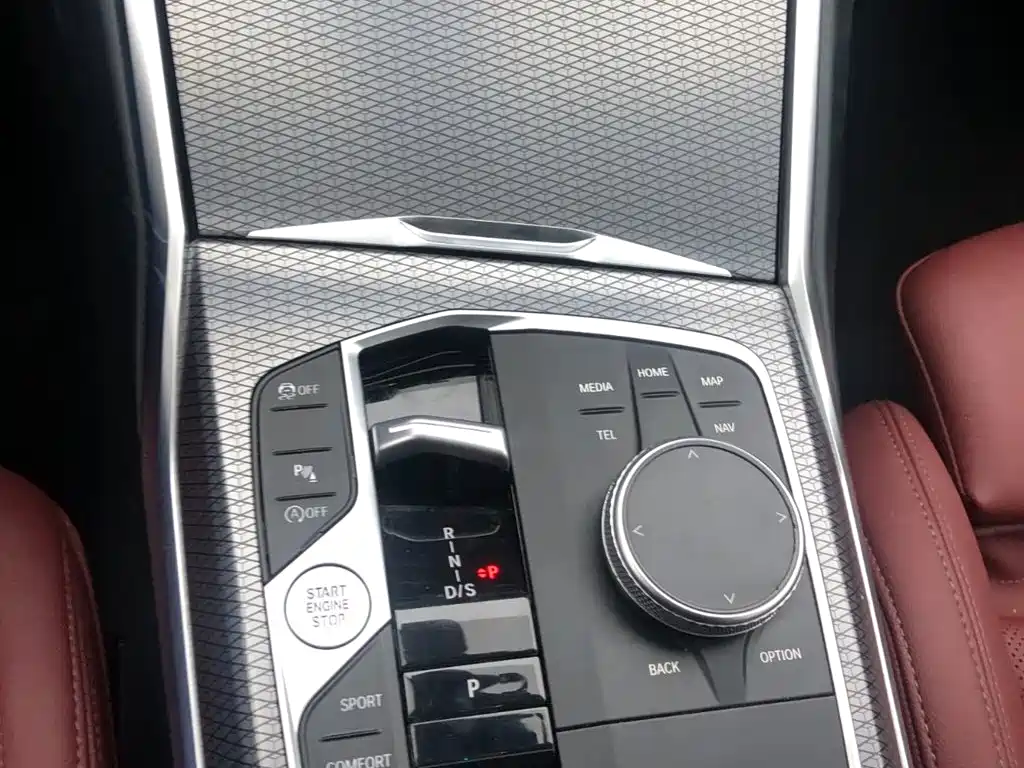 BMW 4 Series — миниатюра 11