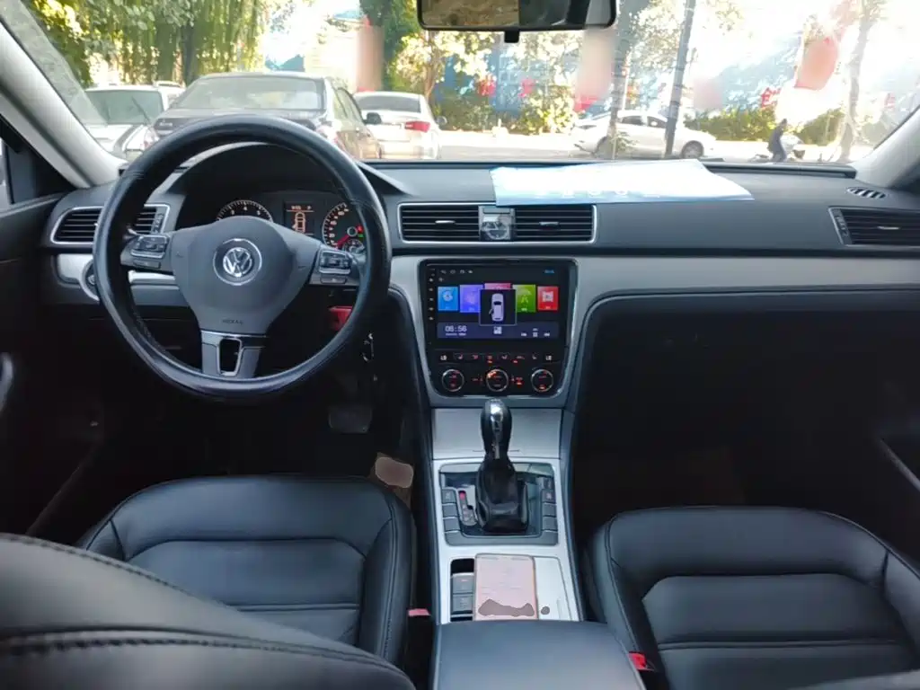 Volkswagen Passat — миниатюра 10