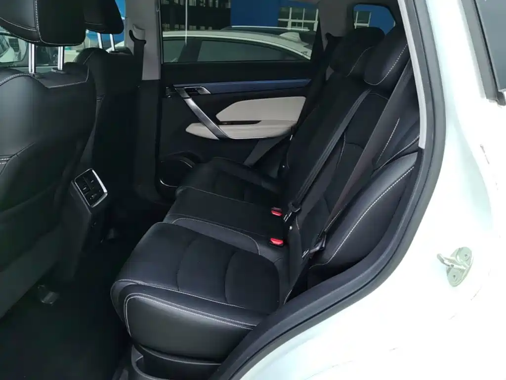 Geely Boyue — миниатюра 17
