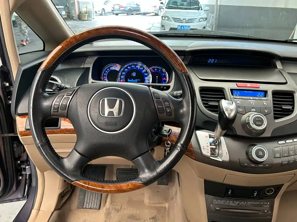 Honda Odyssey — миниатюра 13