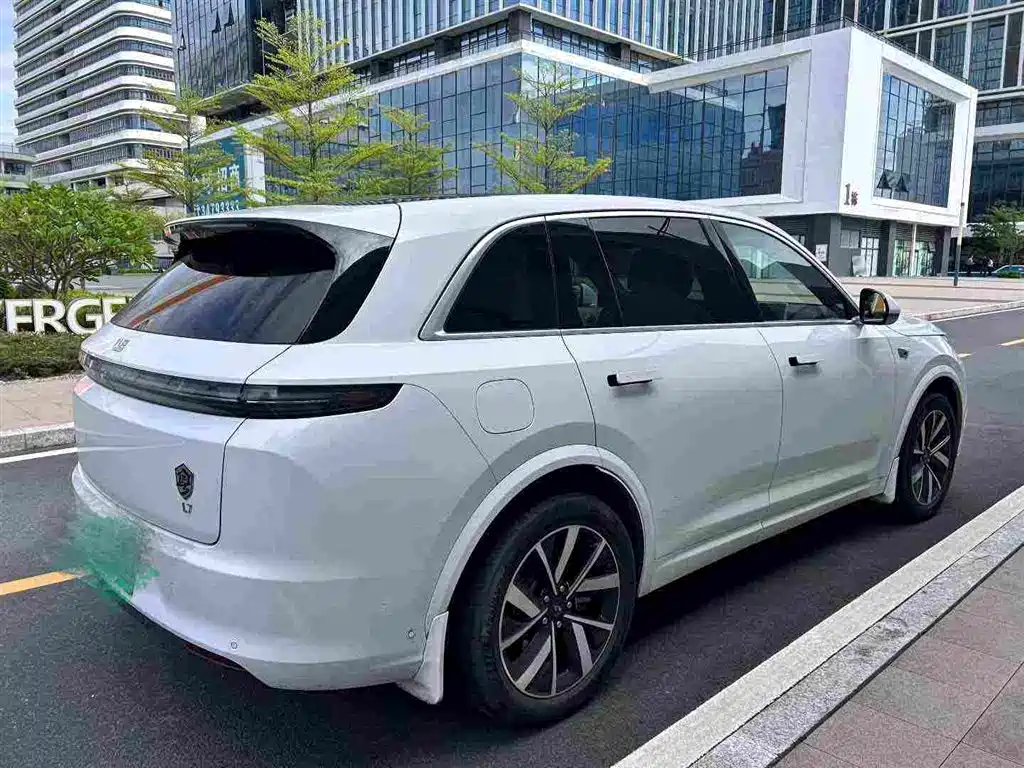 Li Auto Li L7 — миниатюра 9