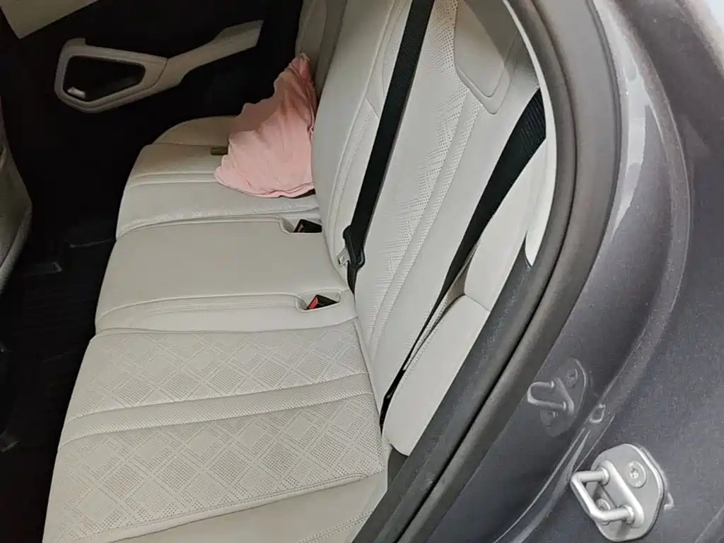 BYD Yuan UP — миниатюра 17